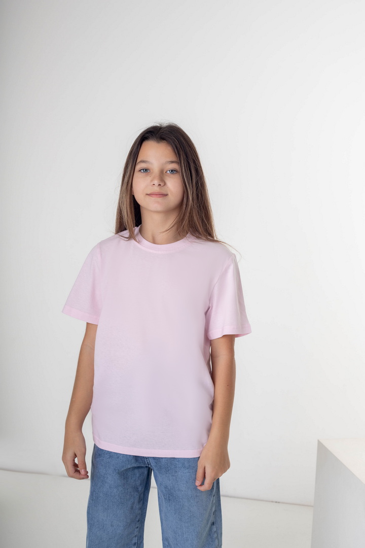 Футболка для дівчат